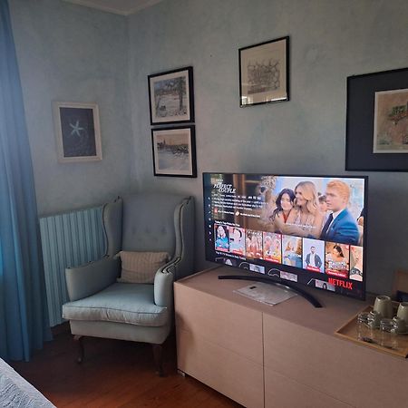 L'Ortensia Della Villa Isabella, Camera Con Vista Lago, Balcone Sul Parco E Bagno Esclusivo All'Esterno Della Camera Стреза Екстериор снимка