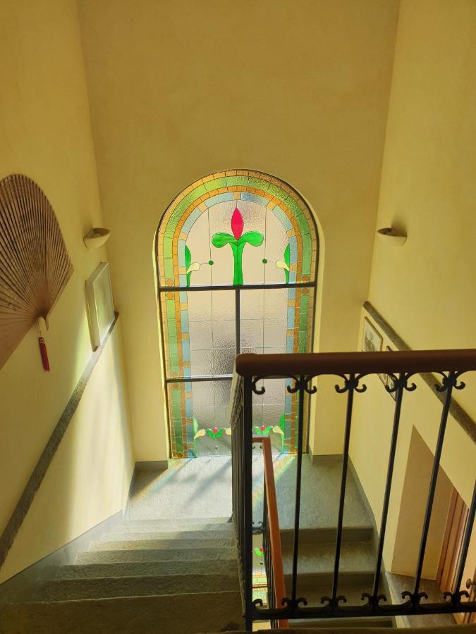 L'Ortensia Della Villa Isabella, Camera Con Vista Lago, Balcone Sul Parco E Bagno Esclusivo All'Esterno Della Camera Стреза Екстериор снимка
