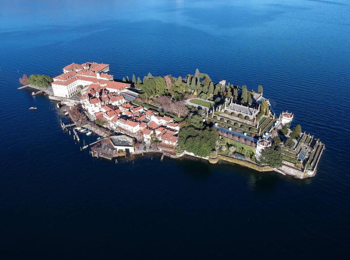 L'Ortensia Della Villa Isabella, Camera Con Vista Lago, Balcone Sul Parco E Bagno Esclusivo All'Esterno Della Camera Стреза Екстериор снимка