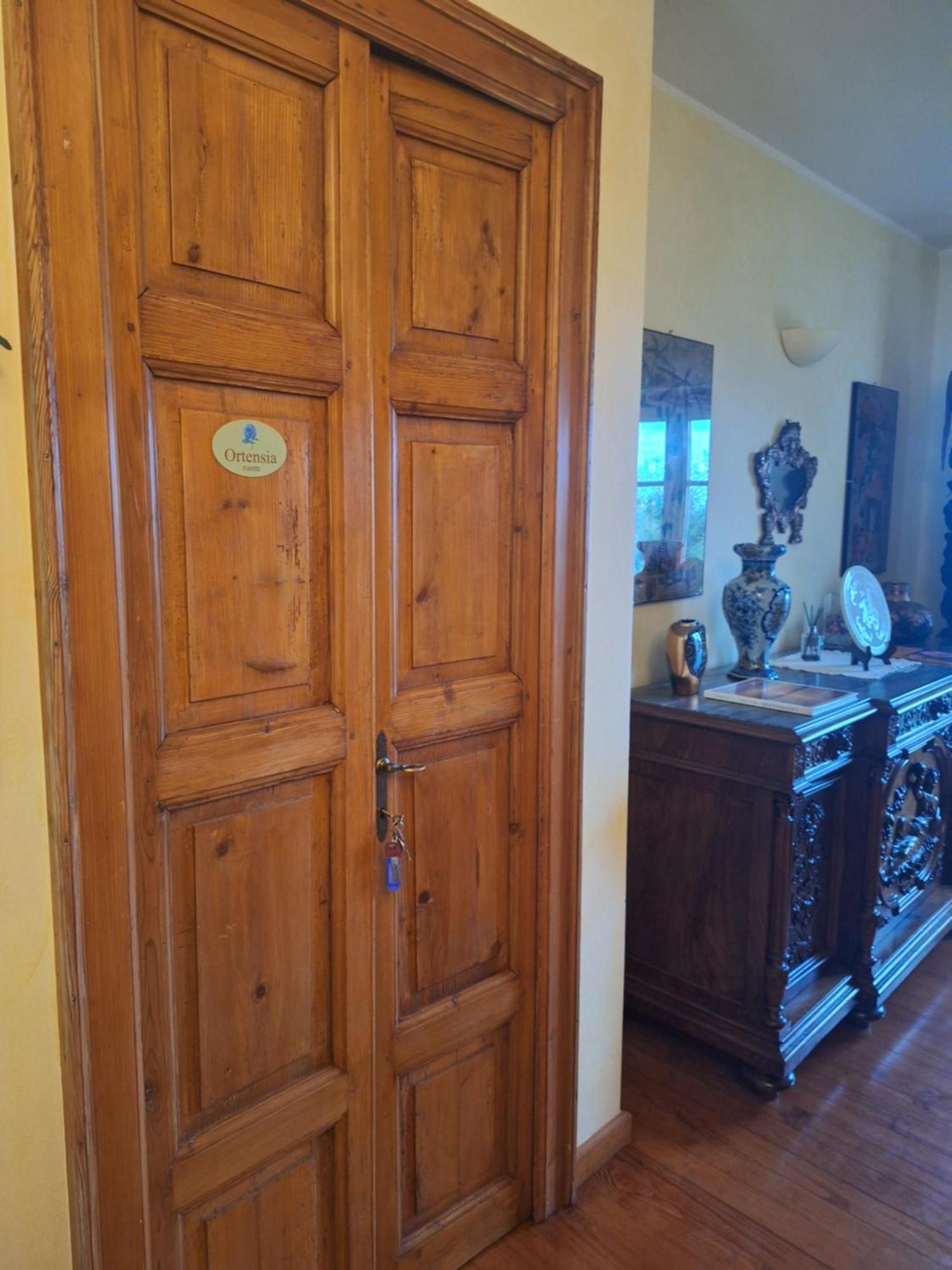 L'Ortensia Della Villa Isabella, Camera Con Vista Lago, Balcone Sul Parco E Bagno Esclusivo All'Esterno Della Camera Стреза Екстериор снимка