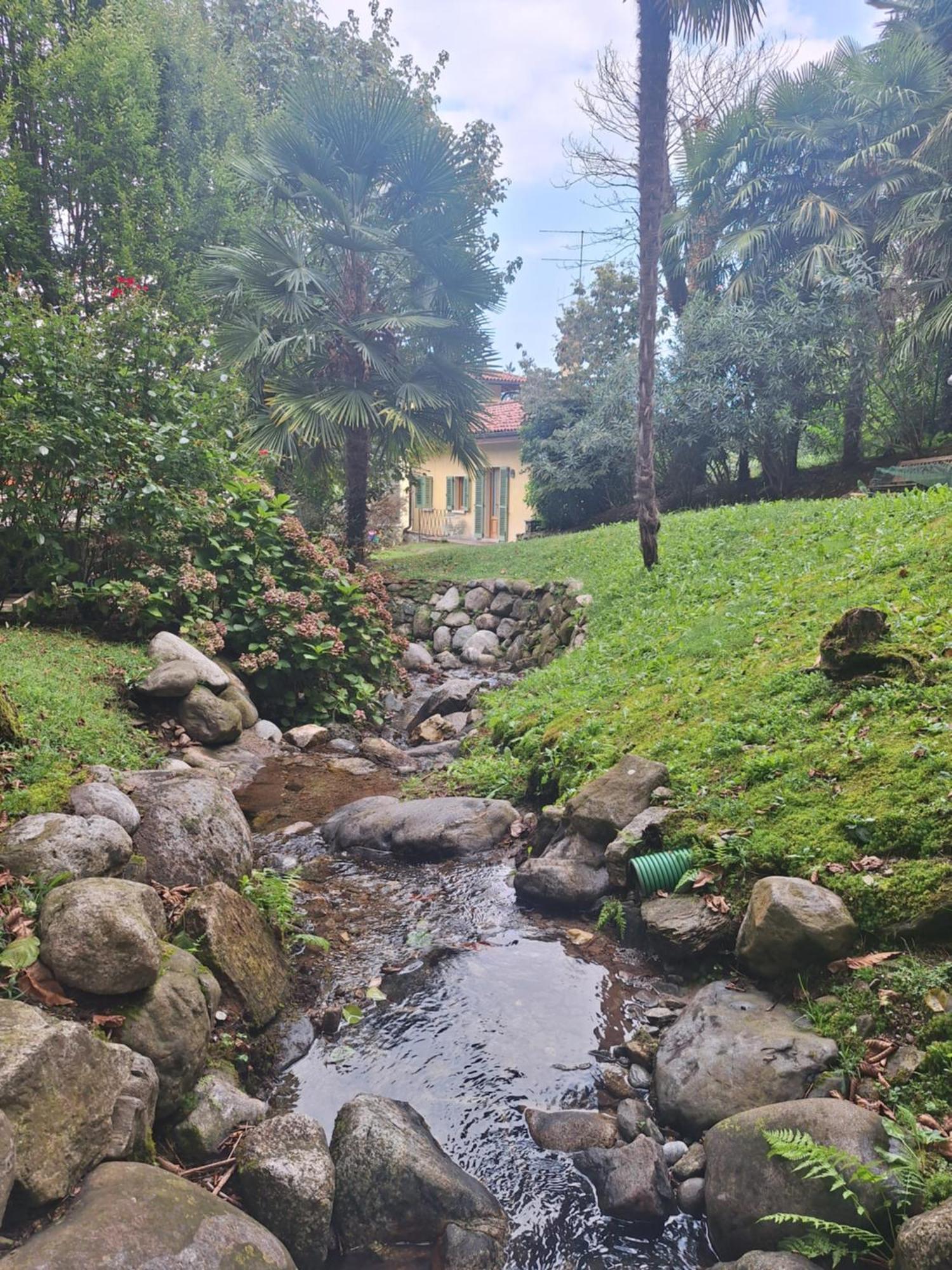 L'Ortensia Della Villa Isabella, Camera Con Vista Lago, Balcone Sul Parco E Bagno Esclusivo All'Esterno Della Camera Стреза Екстериор снимка